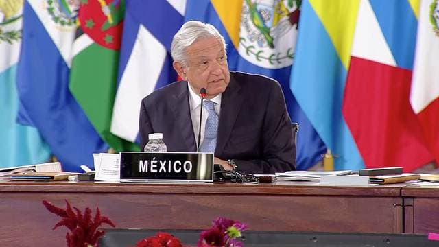 AMLO propone fin a bloqueos y acuerdo económico como la Unión Europea