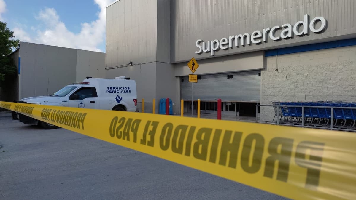 TRAGEDIA: Asaltante asesina a guardia de Walmart Cancún, impedía el atraco
