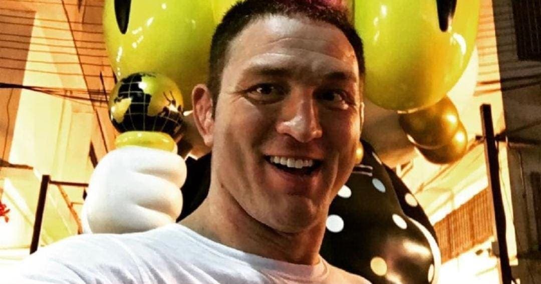 Detienen a ex peleador de UFC acusado de violencia doméstica