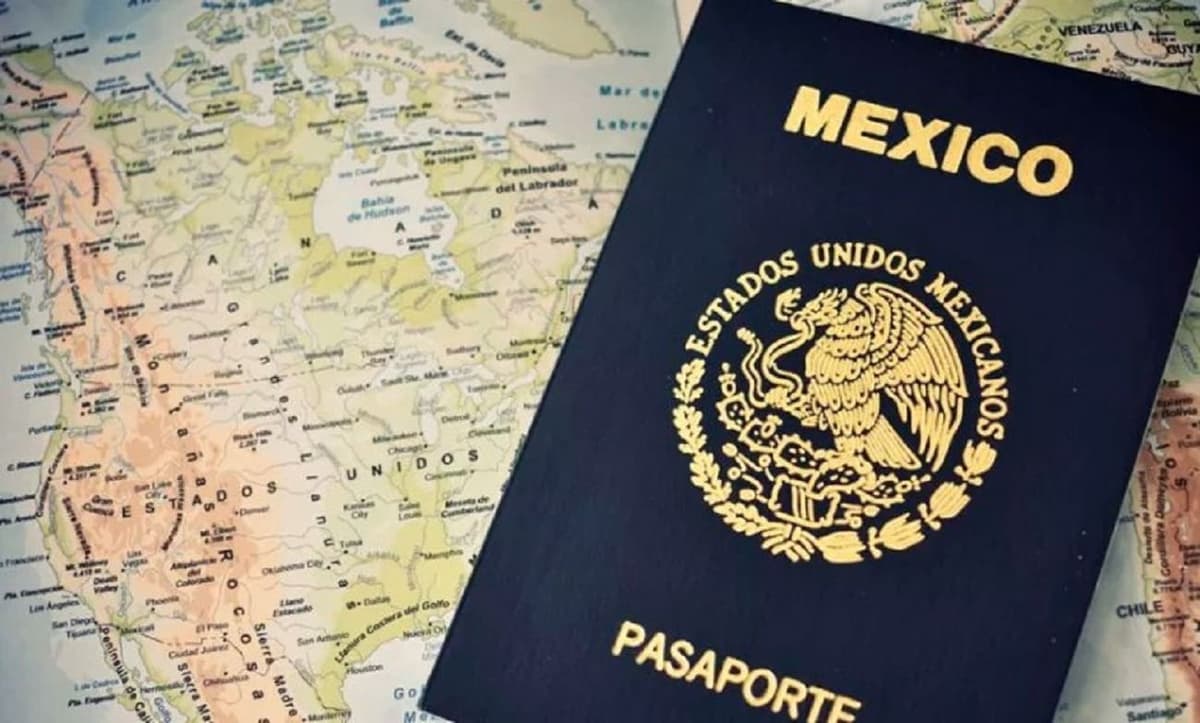 Ahora, pasaportes de menores incluirán fotos de sus padres y madres