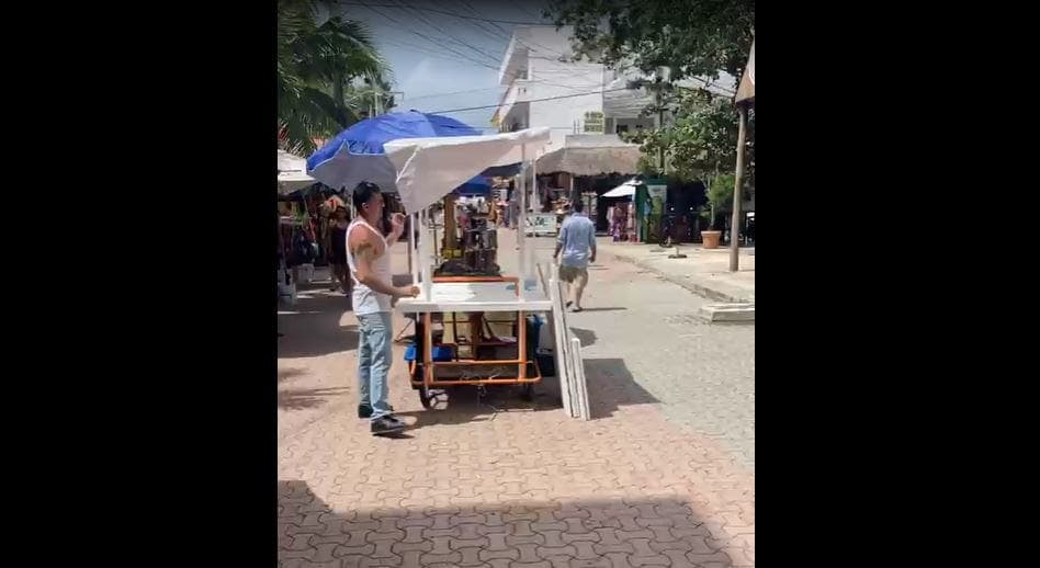 ¡NI QUE LO NECESITARAN! Benefician a ricachones de Playacar con permisos ambulantes en la Quinta Avenida