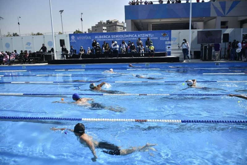 Clara Brugada inaugura segunda alberca semiolímpica en Iztapalapa