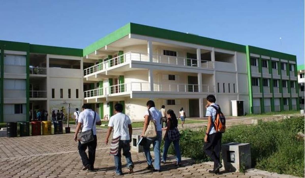 ¡SON GRANDES! Ocho alumnos universitarios mayas consiguen beca para estudiar en Canadá