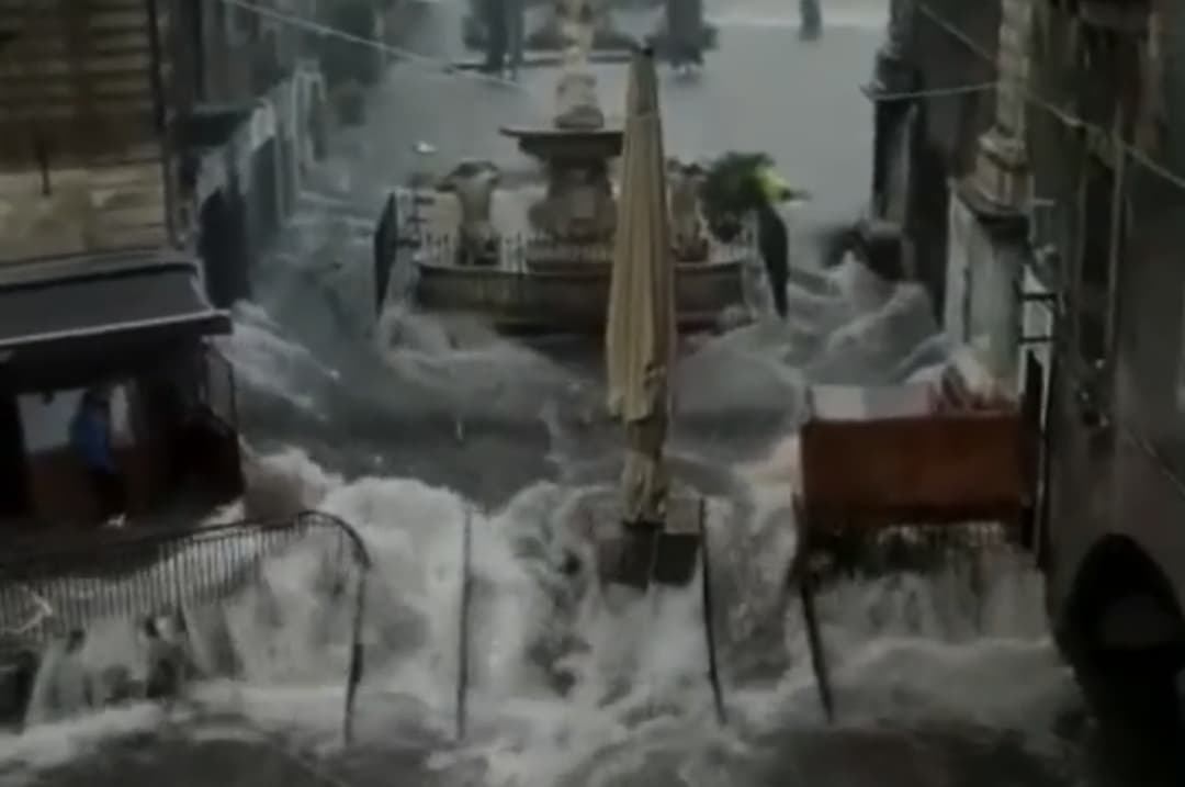 URGENTE: Azota diluvio a Sicilia