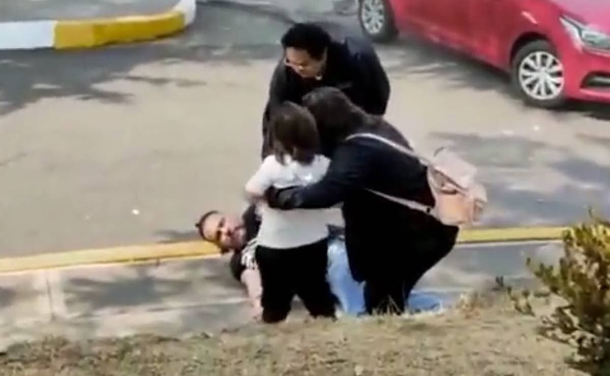 David Páramo agradece a policías luego de tener un choque tras sufrir un aneurisma y comparte video