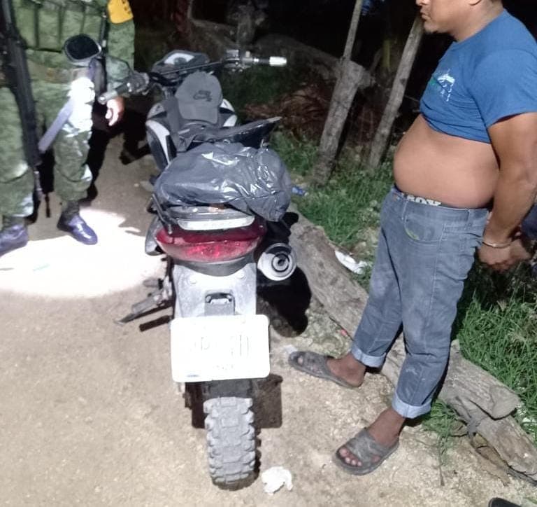 Capturan a dos asaltantes con armas de fuego en Tulum