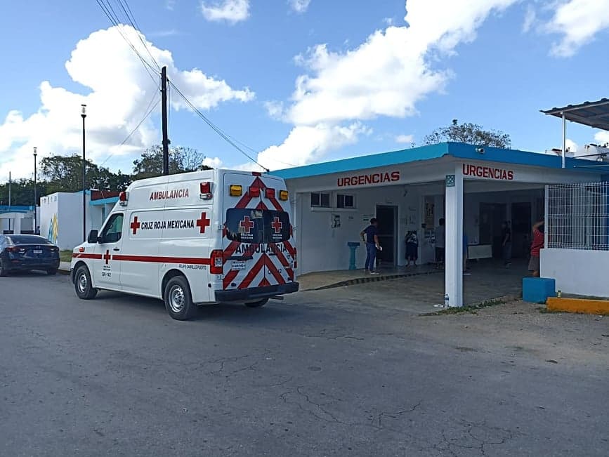 Choque carretero deja a dos mujeres lesionadas, en Felipe Carrillo Puerto