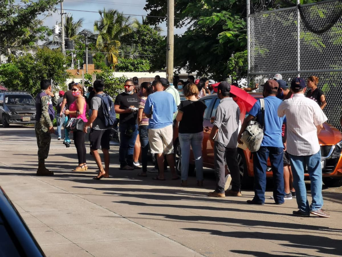 CANCÚN: Maestros vacunados con CanSino se forman por la Pfizer, los rechazan