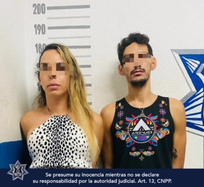 Detienen al Brayan y a la Britany por motorolos en Playa del Carmen