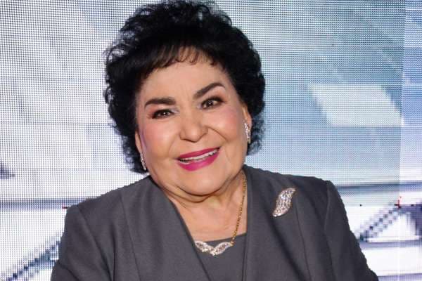 La actriz y productora Carmen Salinas está en coma, informan familiares