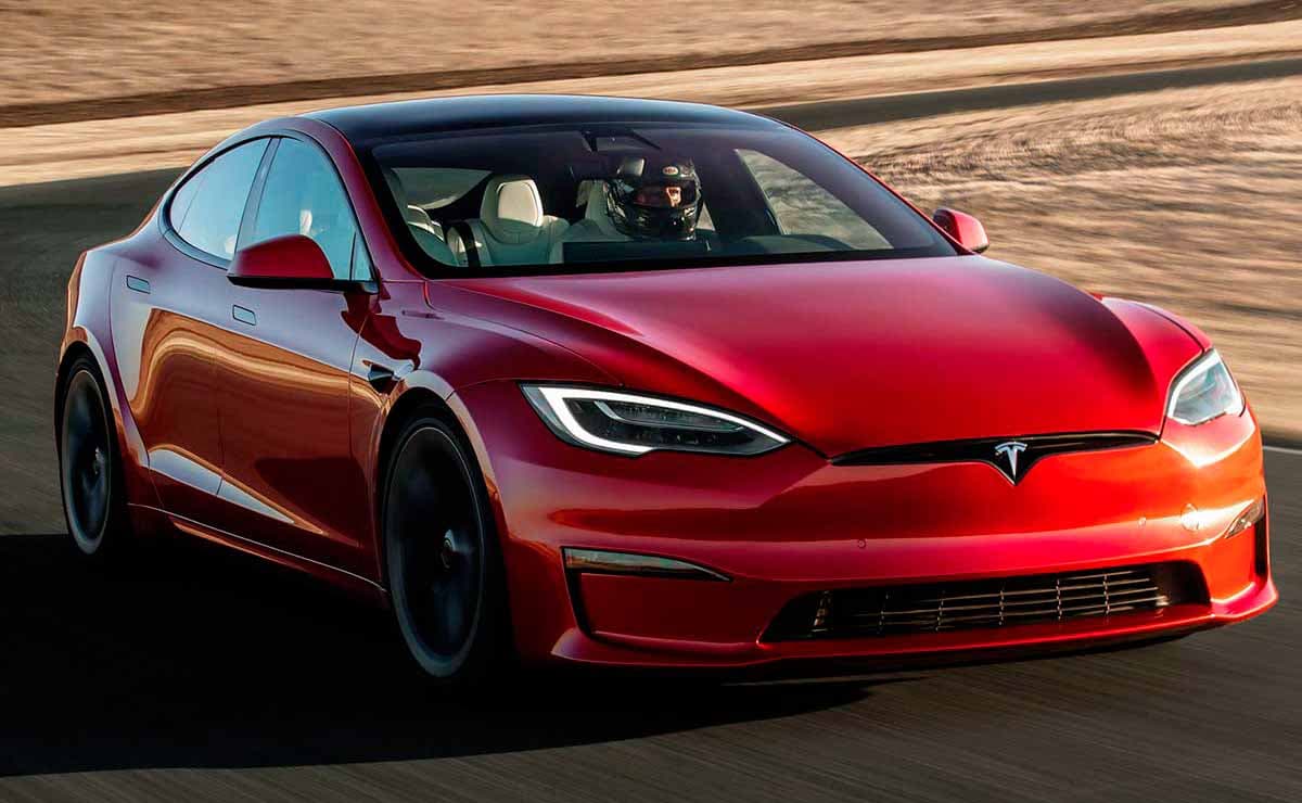 ¡Alertan fallas! Casi medio millón de autos Tesla son llamados a revisión