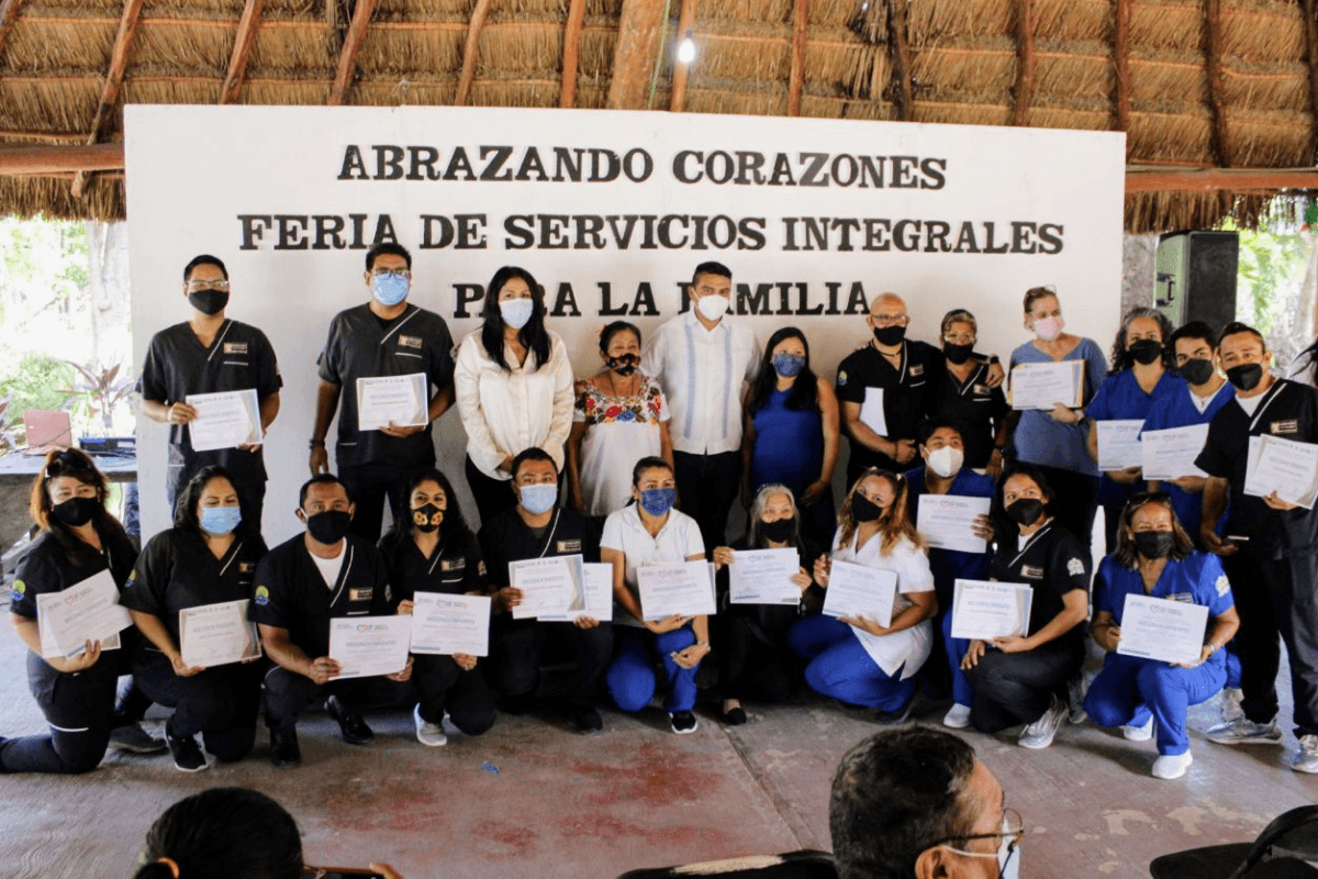 Gobierno de Puerto Morelos realiza la jornada del programa “Abrazando Corazones”