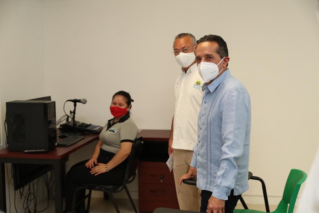 En Quintana Roo, se fortalece la infraestructura educativa de calidad para que la juventud no deje sus estudios