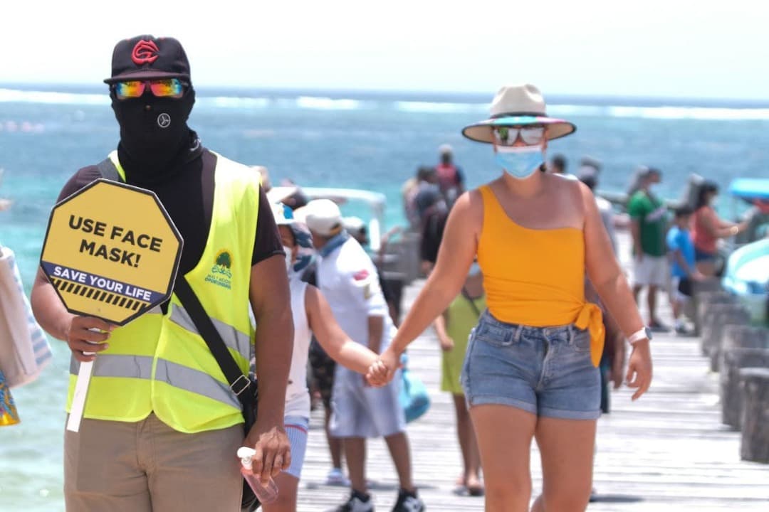 Gobierno de Puerto Morelos pide reforzar protocolos sanitarios ante repunte de contagios de Covid-19