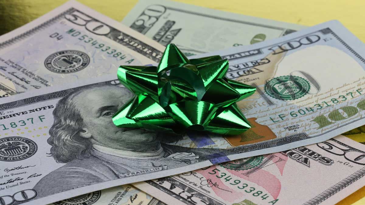 Diputado acusado de desviar fondos sorteó casi 10 mil dólares entre sus seguidores