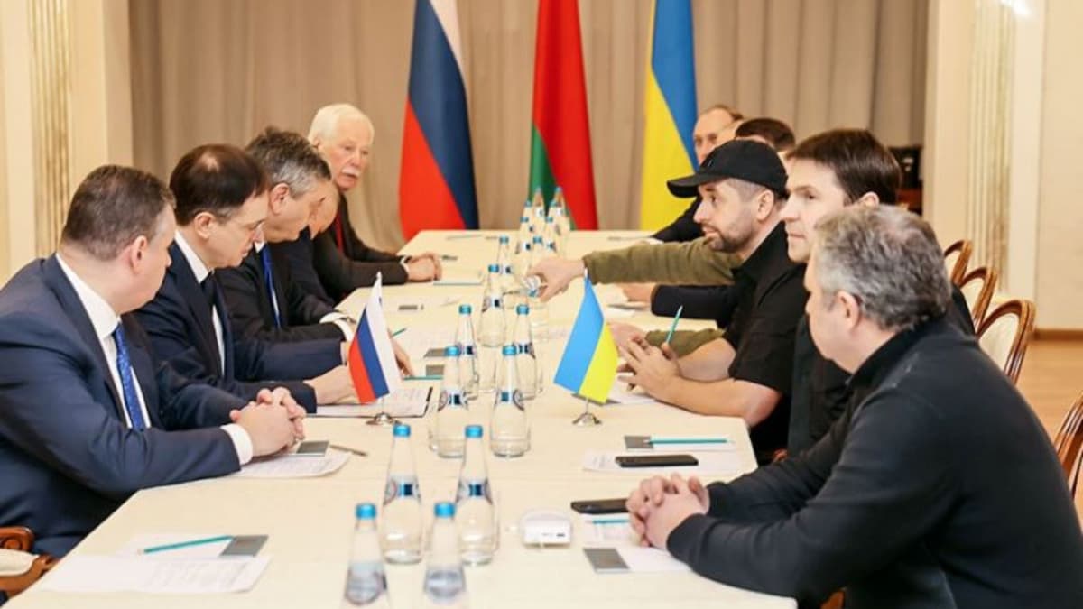 Conversaciones entre Rusia y Ucrania arrancaron este lunes desde el inicio de la invasión