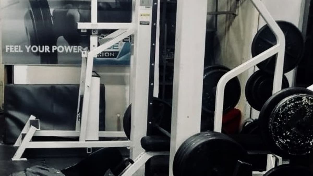 Mujer pierde la vida en gimnasio de la CDMX, le cayó una pesa de 180 kg en la cabeza