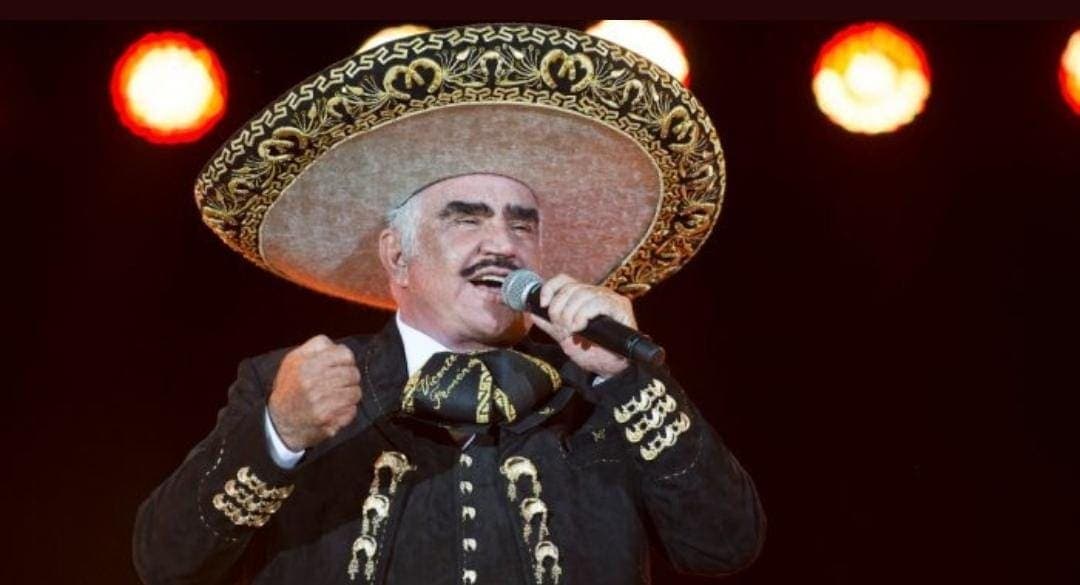 Presunta víctima de Vicente Fernández pide que no pongan su nombre a una calle