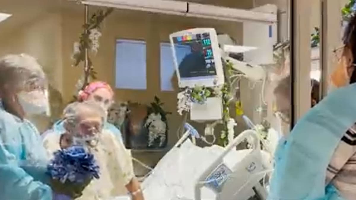 Hombre con Covid en terapia intensiva volvió a casarse con su exesposa en la sala del hospital