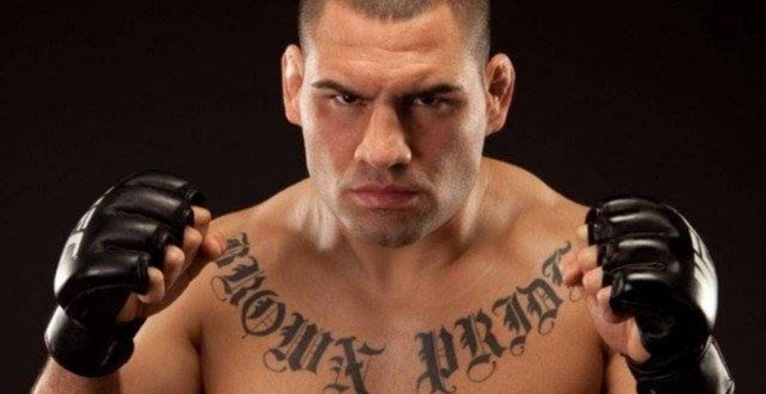 Acusan a Caín Velásquez, ex campeón de UFC de intento de homicidio