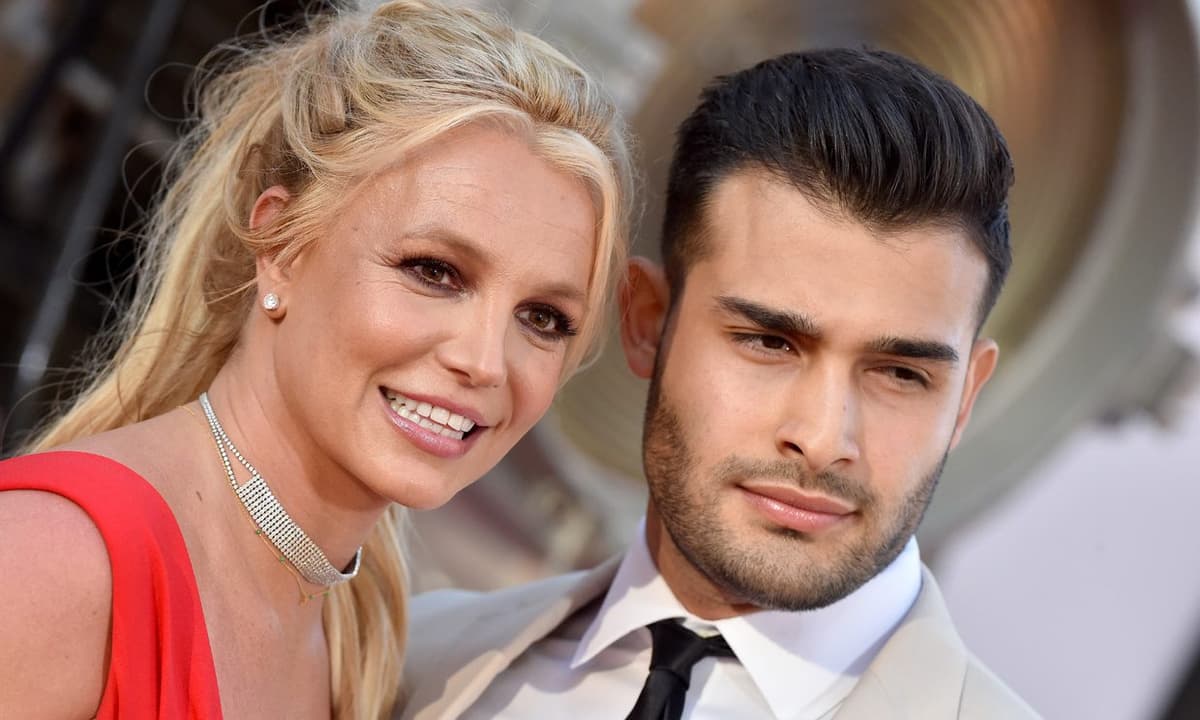 Britney Spears confirma que está embarazada por tercera vez