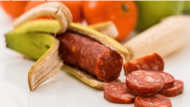 Casi pierde el pene debido a su abundante vello púbico