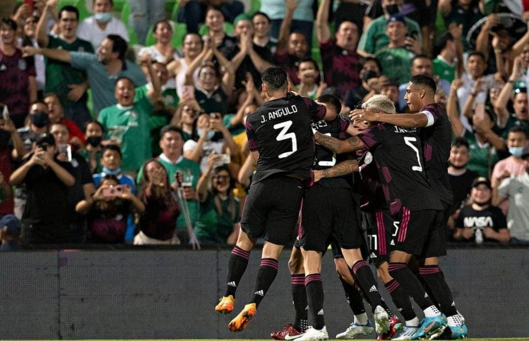 Infame empate entre México y Jamaica