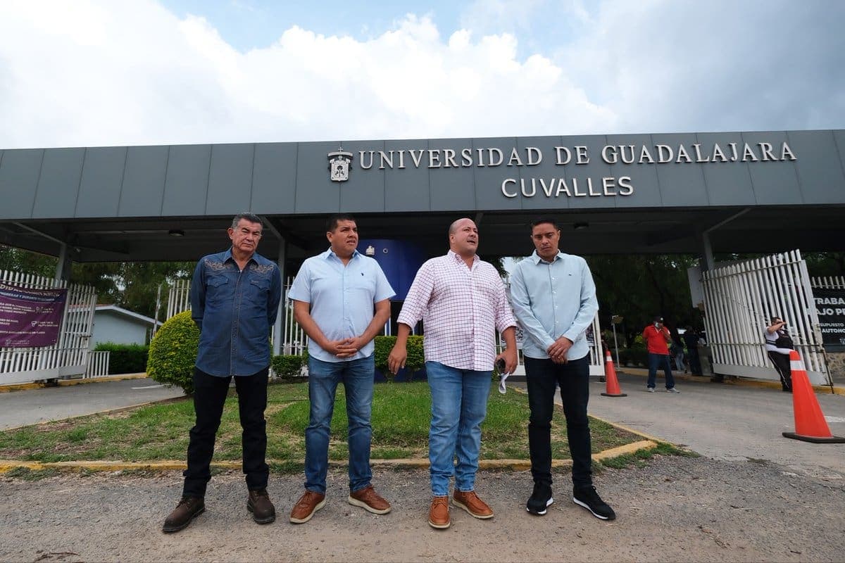 VIDEO: Captan a gobernador de Jalisco Enrique Alfaro gritando y amenazando a académicos