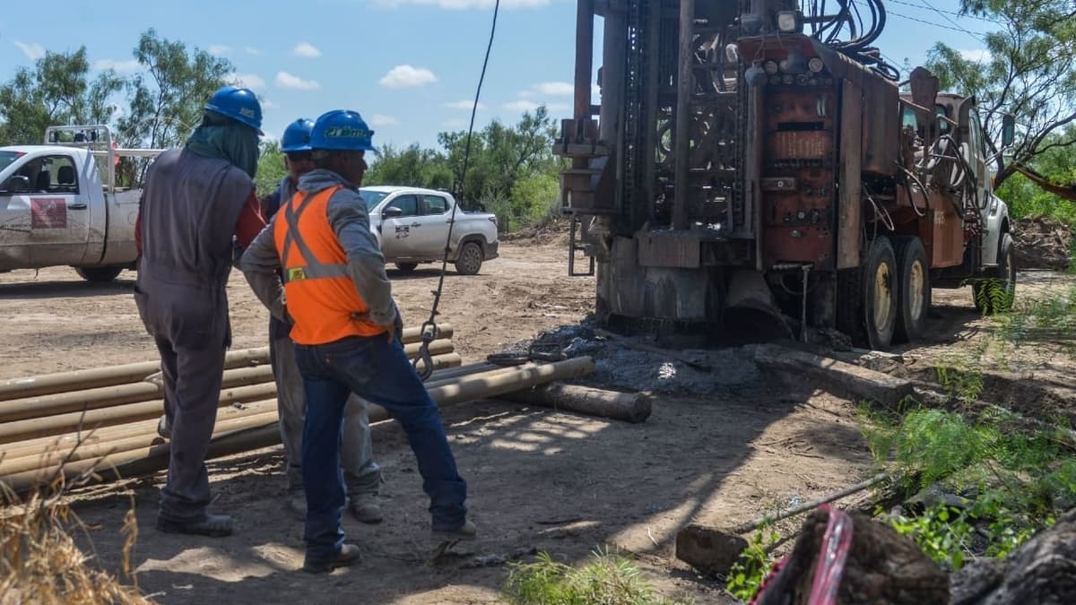 Rescate de mineros en Coahuila podría tardar casi un año