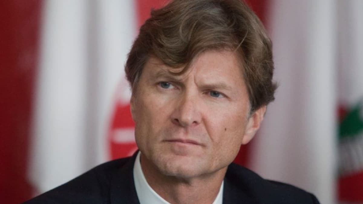 Enrique de la Madrid propone “adoptar un mexicano” como solución a la pobreza