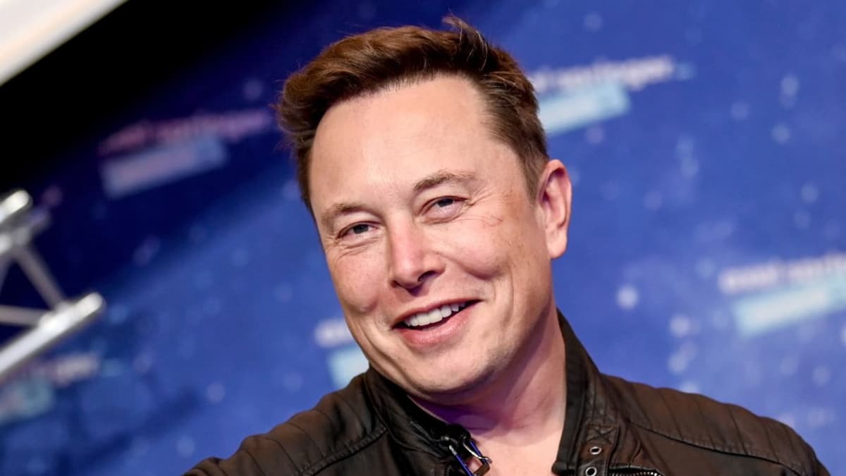 Musk se sentiría ‘cómodo’ implantando un chip cerebral en uno de sus hijos