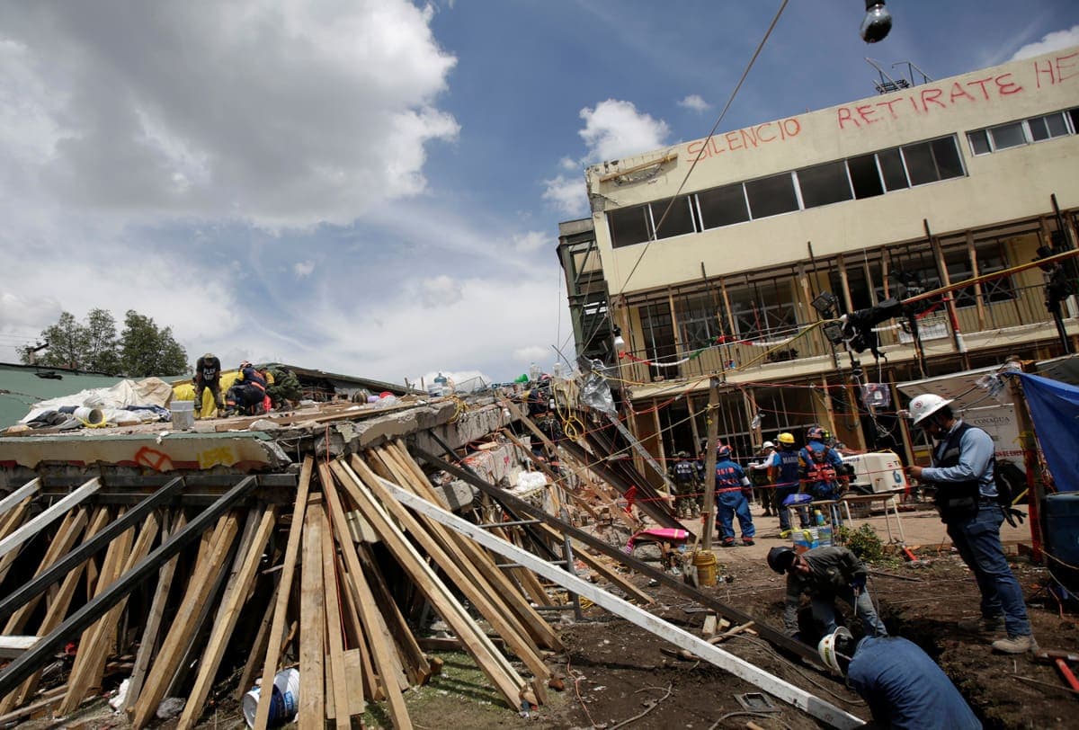Detienen a Francisco 'N', director responsable de la obra del Colegio Rébsamen
