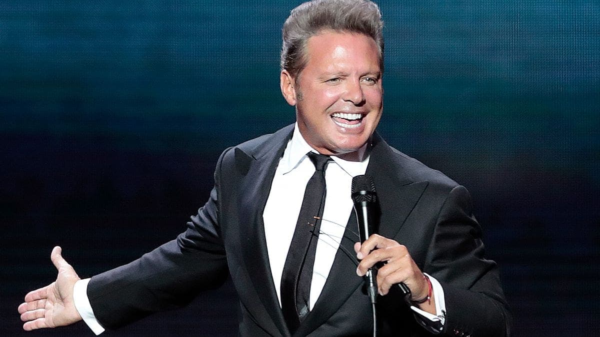 "¿Y los boletos gratis?": Hackean el Twitter de Luis Miguel