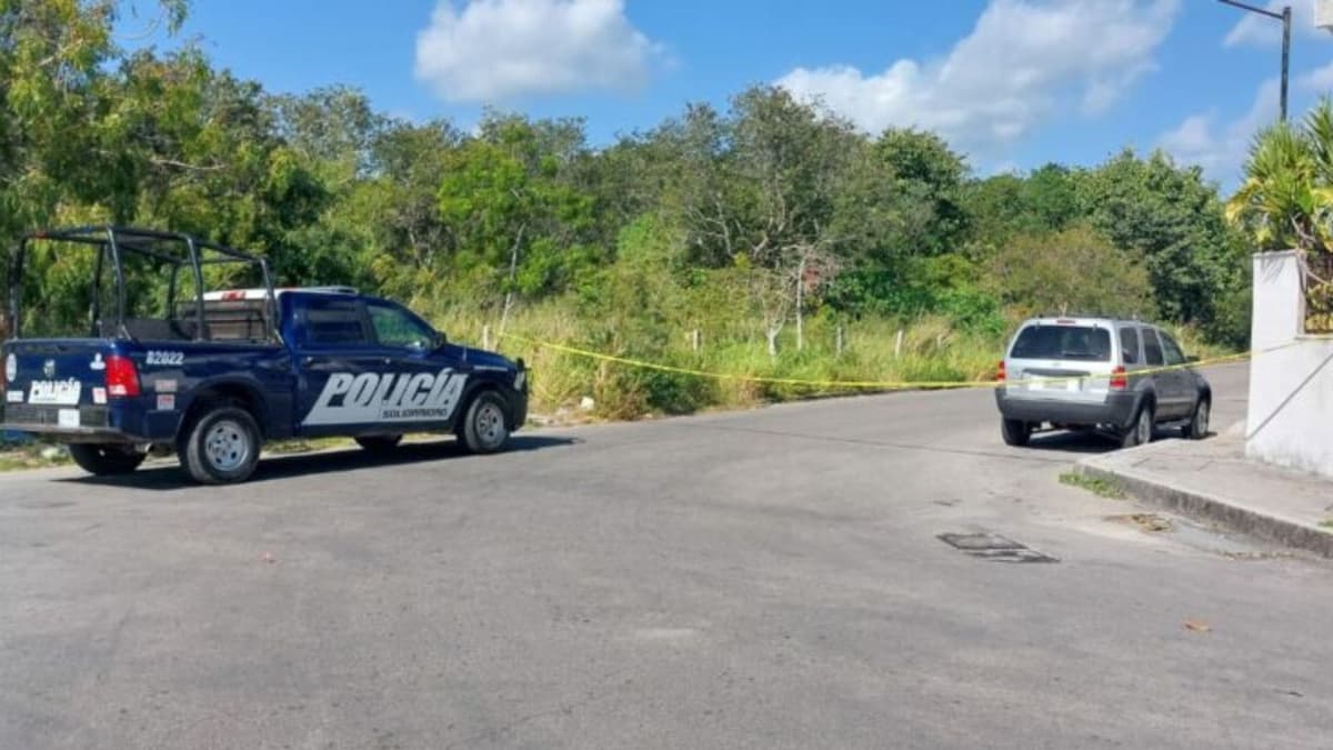 Descubren dos cuerpos degollados en Playa del Carmen