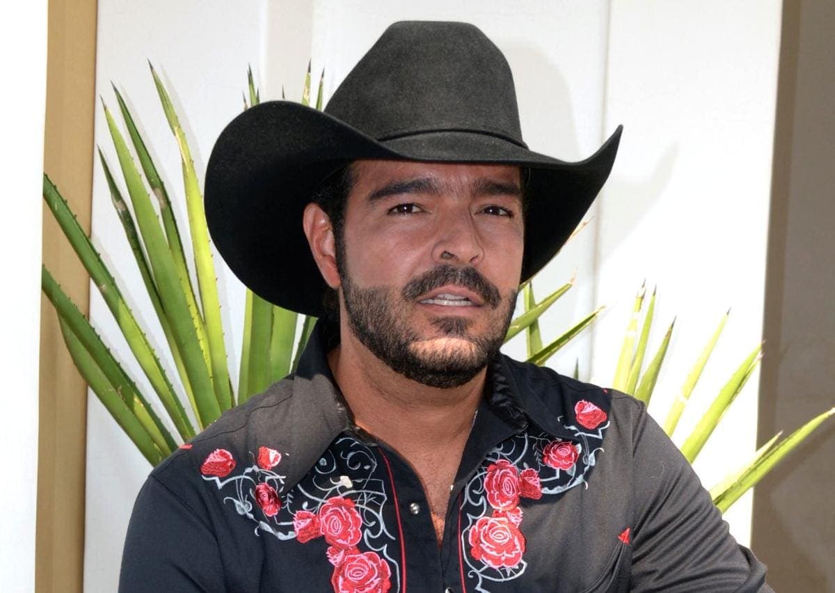 Reaparece Pablo Montero y se defiende de acusaciones por abuso sexual: "Me pidió una foto"