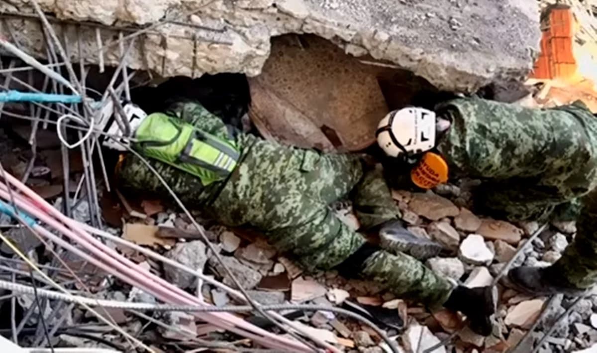 Suman tres personas rescatadas con vida por la delegación mexicana en Turquía