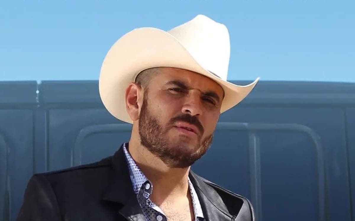 El Komander cancela su concierto en Cancún tras nueva disposición que prohibe narcocorridos