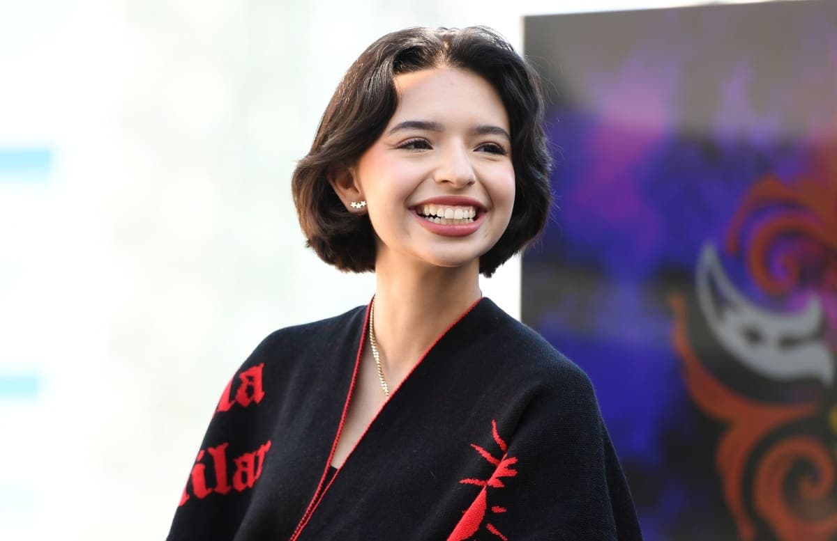 Critican a Ángela Aguilar por afirmar que "es muy americana para los mexicanos"