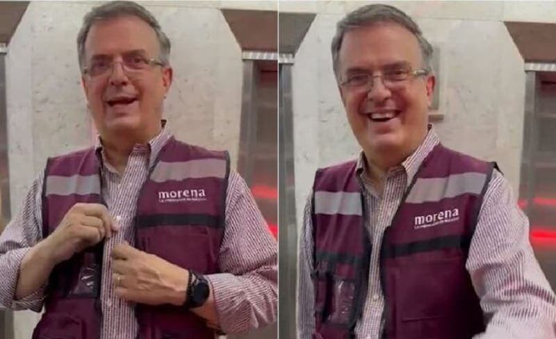 Video: Marcelo Ebrard presume su "amuleto" para ganar las elecciones de Morena