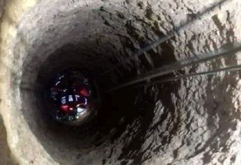 Encuentran cuerpo de niña de dos años atrapada en un pozo más de 50 horas en India