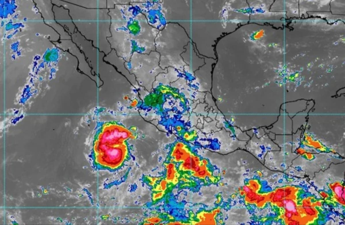 ‘Dora’ se debilita: Pasa de huracán categoría 4 a 3