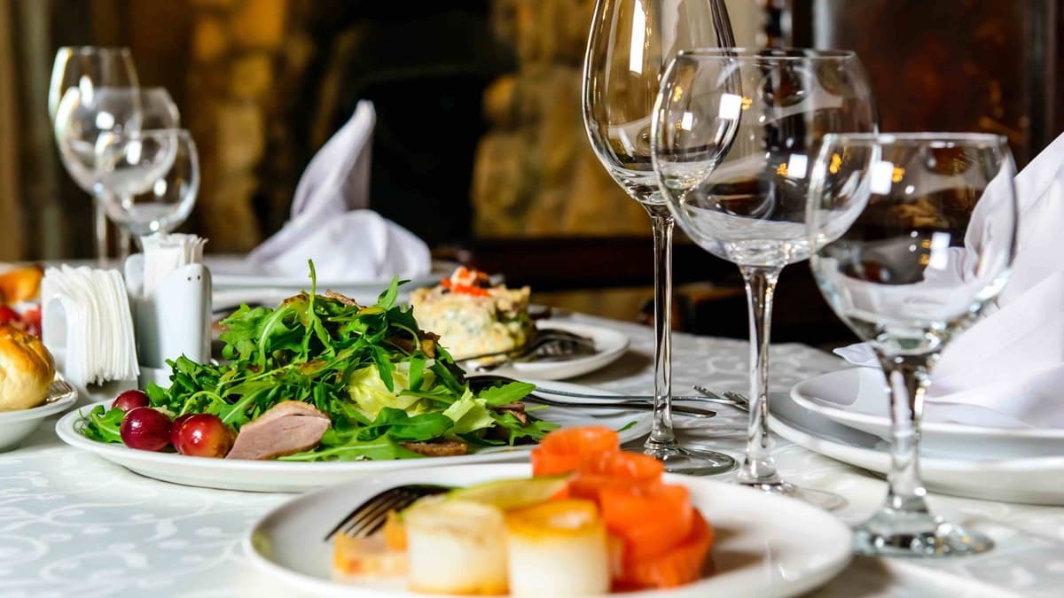 Restaurante cobra extra a una familia "porque sus hijos eran muy ruidosos"