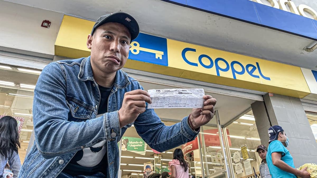 VIDEO: Youtuber mexicano paga las deudas de Coppel de la gente hasta por 29 mil pesos