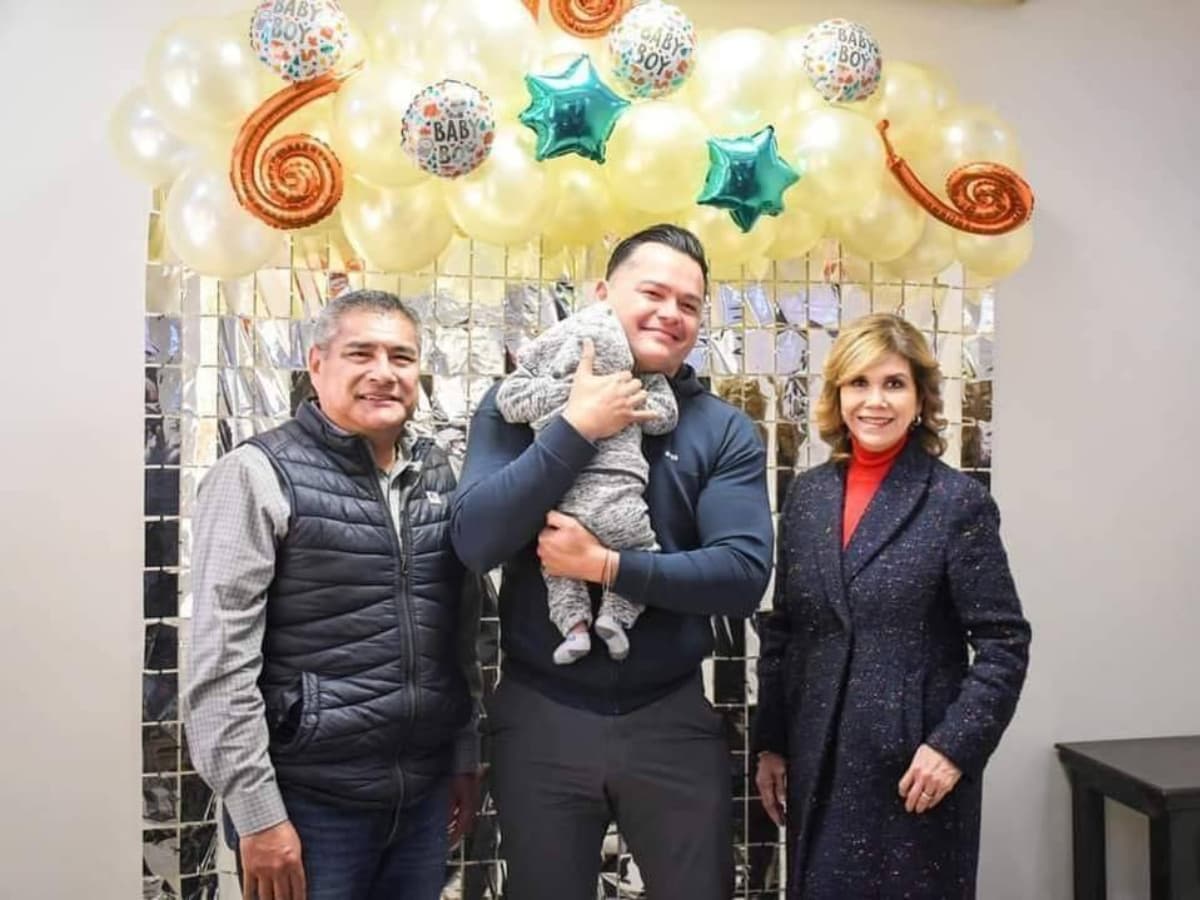 Bismarck Rogelio, el primer padre soltero en adoptar un bebé en México