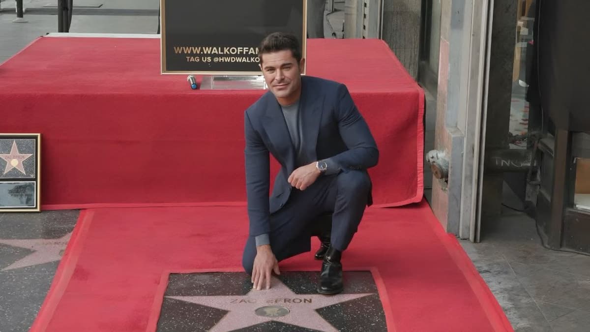 Zac Efron desvela su estrella en el Paseo de la Fama de Hollywood y honra a Matthew Perry