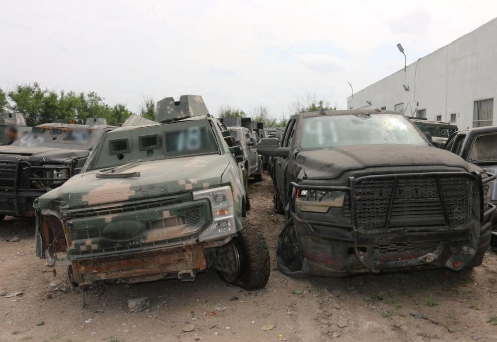 Video: Destruyen 42 vehículos con blindaje artesanal utilizados por grupos delictivos en Tamaulipas