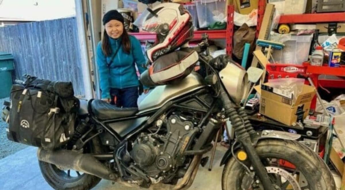 ¡Se quedó milando! En Tulum, le roban motocicleta a turista que había viajado con ella desde China, ofrece mil dólares de recompensa