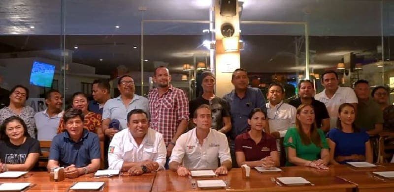 Guías de turistas de la Zona Arqueológica se unen al proyecto de Diego Castañón