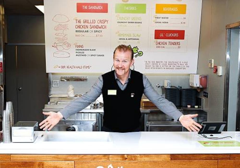 Muere Morgan Spurlock, documentalista que exhibió los riesgos de comer en McDonalds