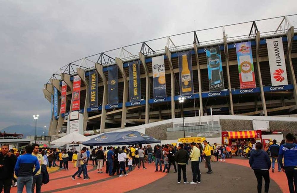 Detienen a mujer que robó celulares afuera del estadio Azteca en la final de la Liga MX